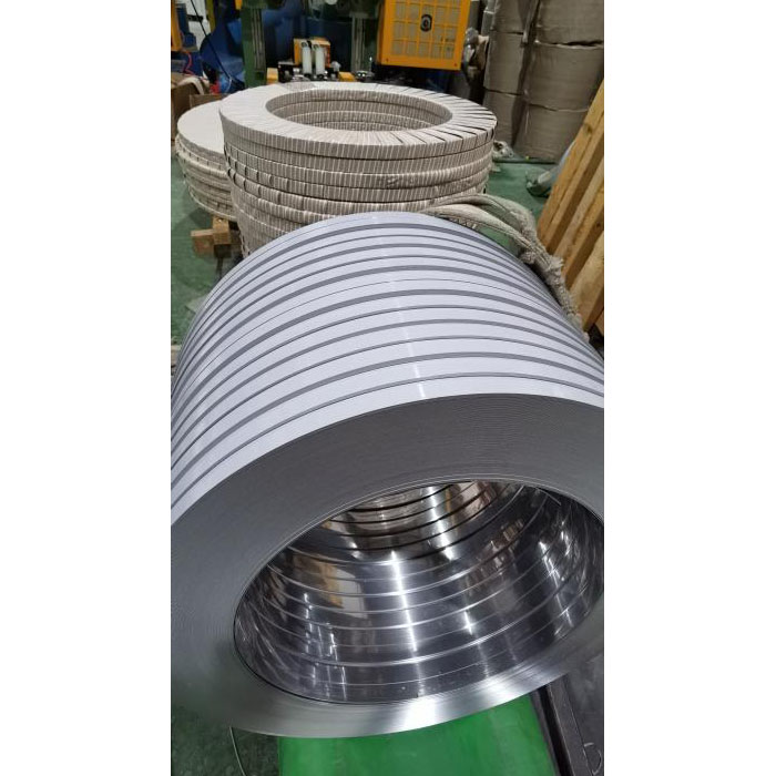 A faixa de aço inoxidável é um material de isolamento?