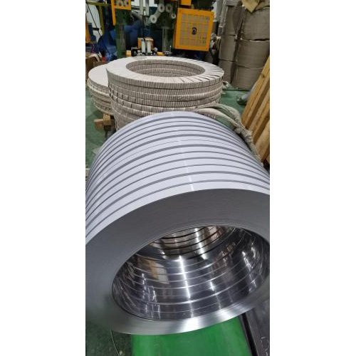 Quais são os métodos de tratamento de superfície para bobinas de aço inoxidável laminado a quente?